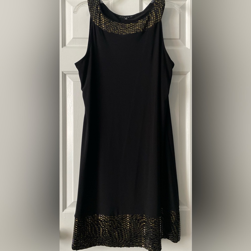 Tiana B. black and gold metallic shift dress in size XL.
